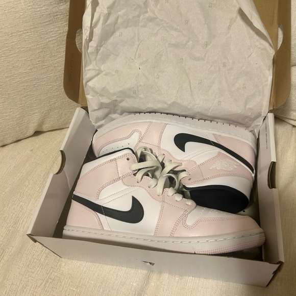 Women’s Nike Air Jordans 1 Mid - Barely Rose - Picture 3 of 13